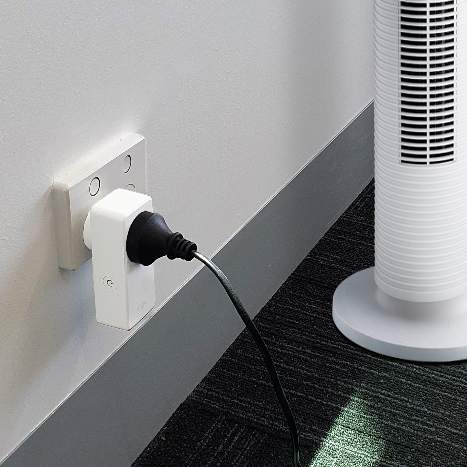 Arlec smart adaptor with temperature and humidity sensor, Grid Connect home automation