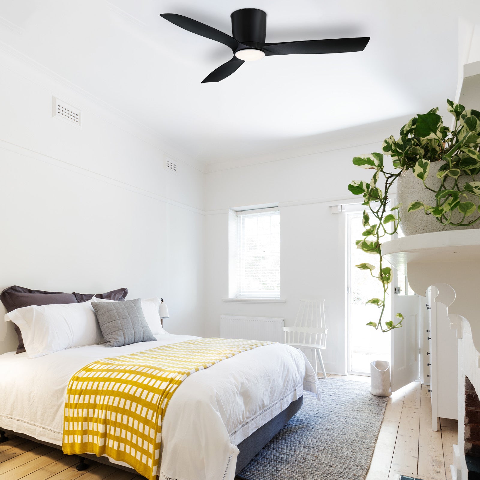 Mercator 132cm Black 3 Blade Smart LED Ceiling Fan Wi-Fi home cooling Smart with Grid Connect