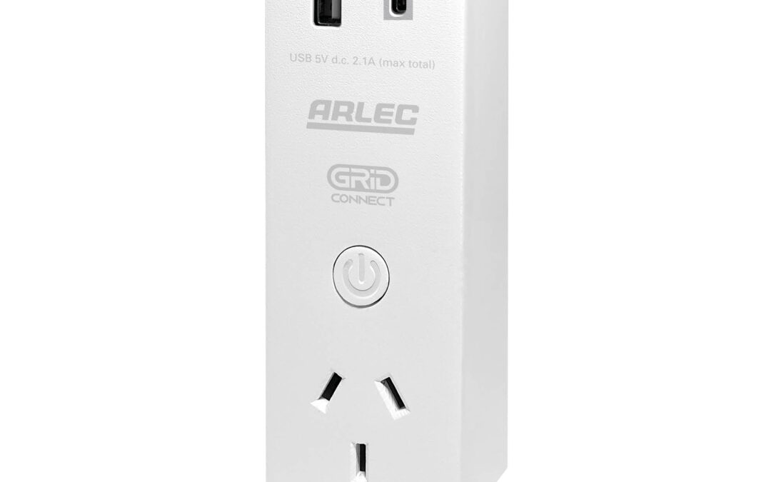 Arlec Plug in Socket with USB